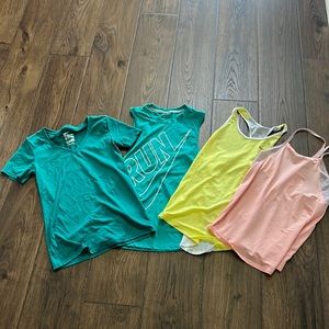 Women’s XS 4 piece Tank Top Lot